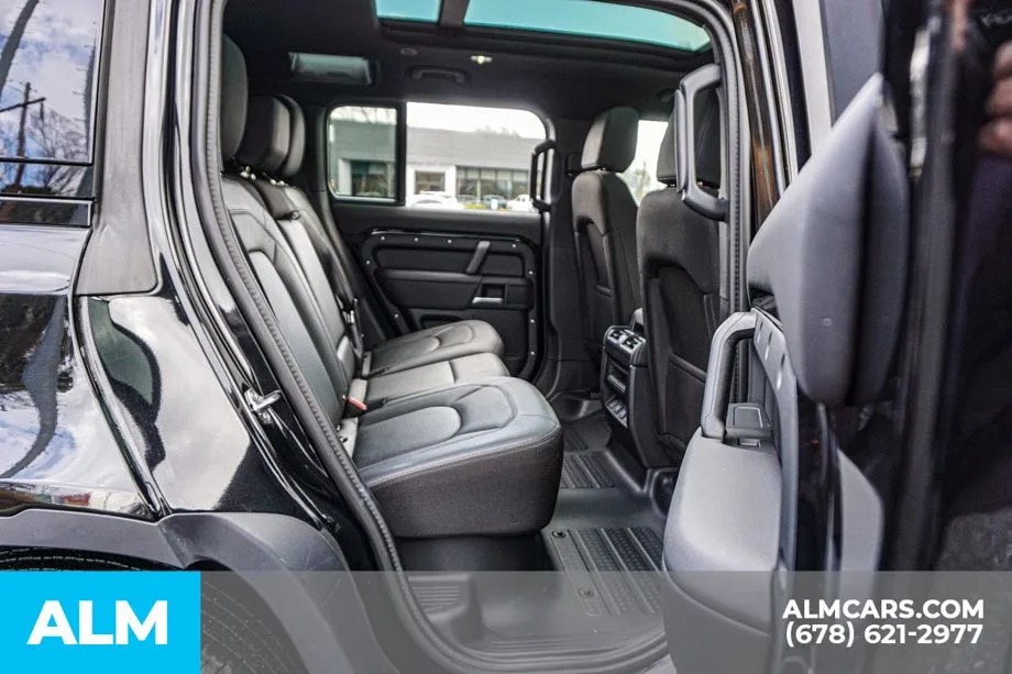 2025 Land Rover Defender S - Photo 22