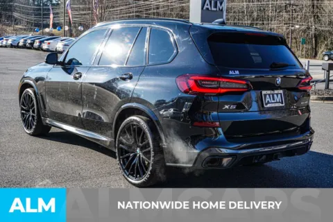 More photos of 2023 BMW X5 sDrive40i at ALM Marietta, GA