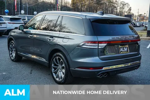 More photos of 2025 Lincoln Aviator Reserve at ALM Marietta, GA