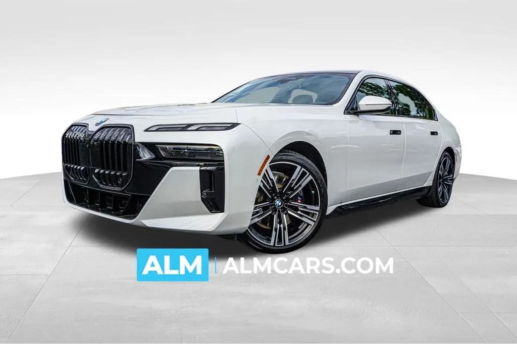 Used 2025 BMW i7 50 with VIN WBY43EJ02SCT40044 for sale in Lumberton, NC