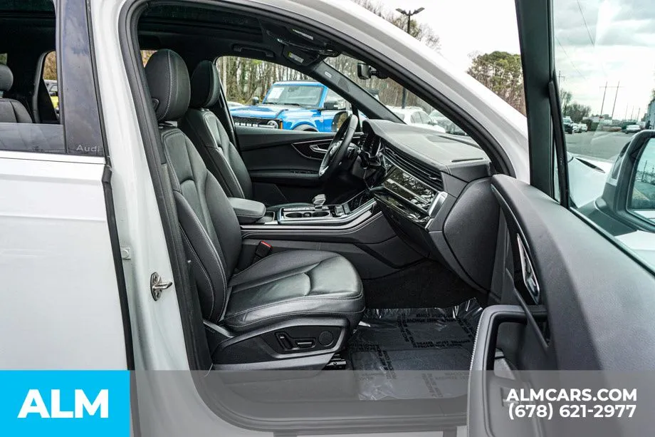 2025 Audi Q7 Premium Plus - Photo 25