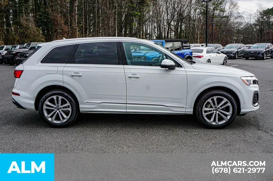 2025 Audi Q7 Premium Plus - Photo 9