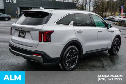 More photos of 2024 Kia Sorento S at ALM Marietta, GA