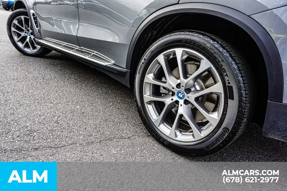 2025 BMW X5 50e - Photo 17