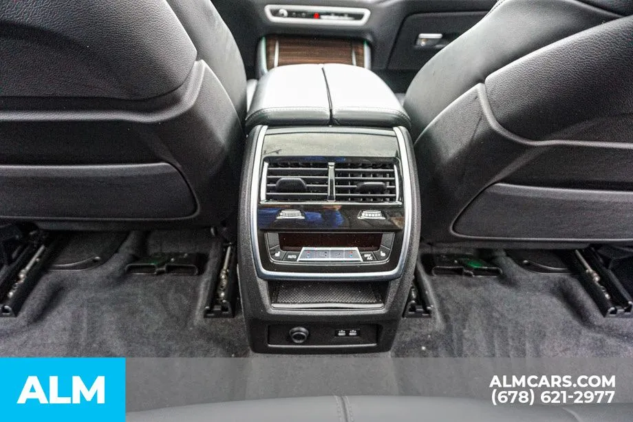 2025 BMW X5 50e - Photo 32