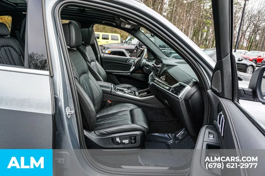 2025 BMW X5 50e - Photo 24