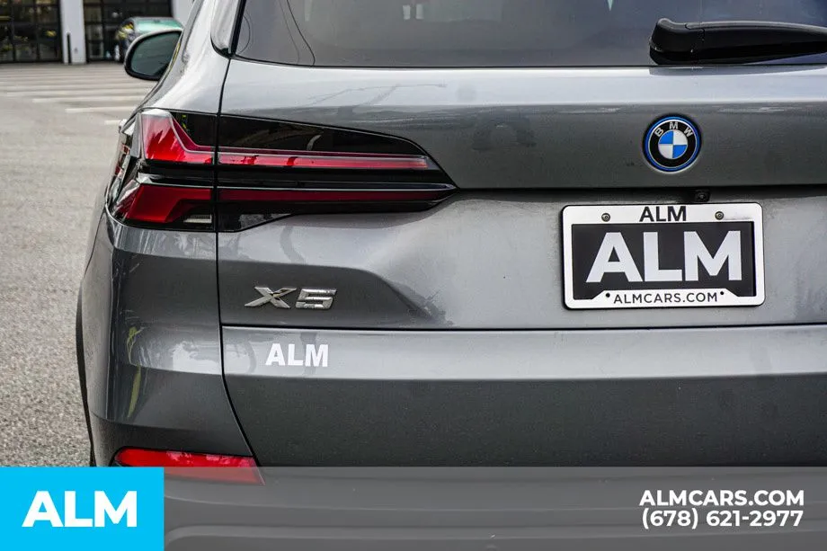 2025 BMW X5 50e - Photo 15