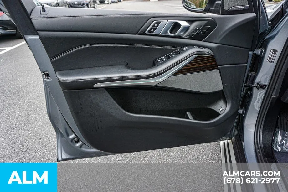 2025 BMW X5 50e - Photo 53