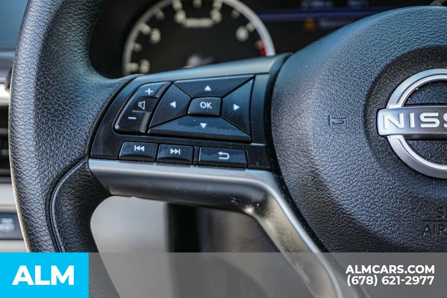 2025 Nissan Altima SV - Photo 29