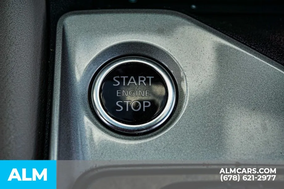 2025 Nissan Altima SV - Photo 43