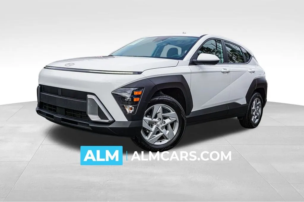 White 2025 Hyundai Kona SE for sale in Marietta, GA