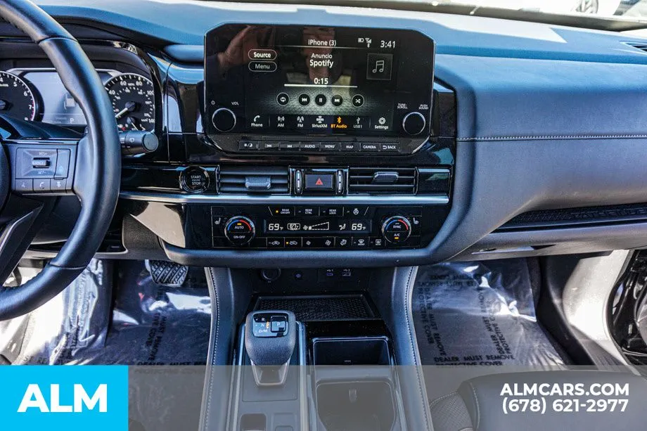 2025 Nissan Pathfinder SL - Photo 40