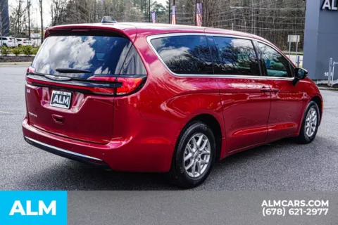 More photos of 2024 Chrysler Pacifica Touring L at ALM Marietta, GA