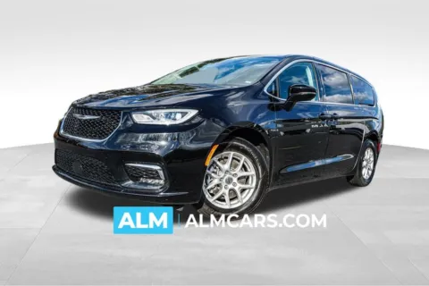 Black 2024 Chrysler Pacifica Touring L for sale in Marietta, GA