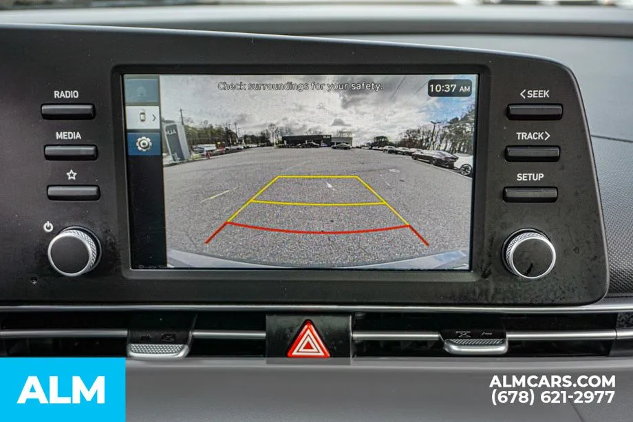 2025 Hyundai Elantra SE - Photo 35