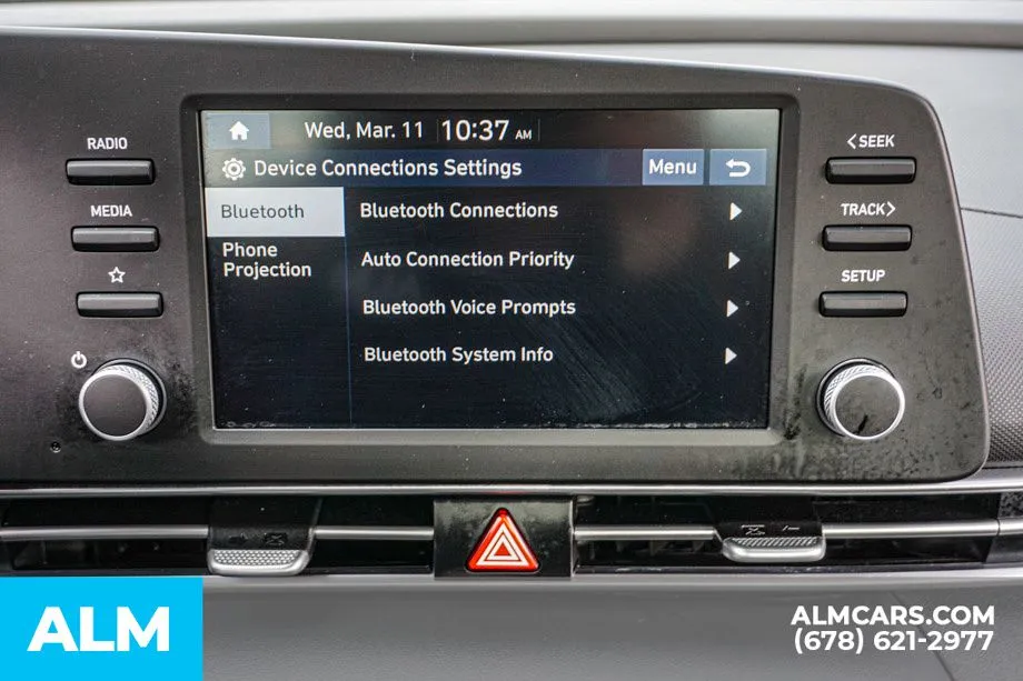 2025 Hyundai Elantra SE - Photo 36
