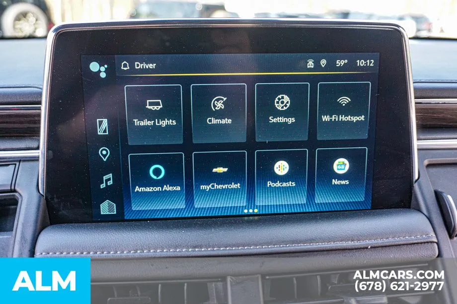2024 Chevrolet Suburban LT - Photo 37