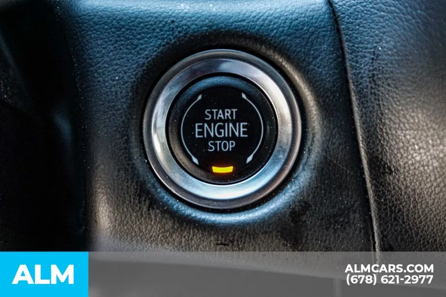 2024 Chevrolet Suburban LT - Photo 46