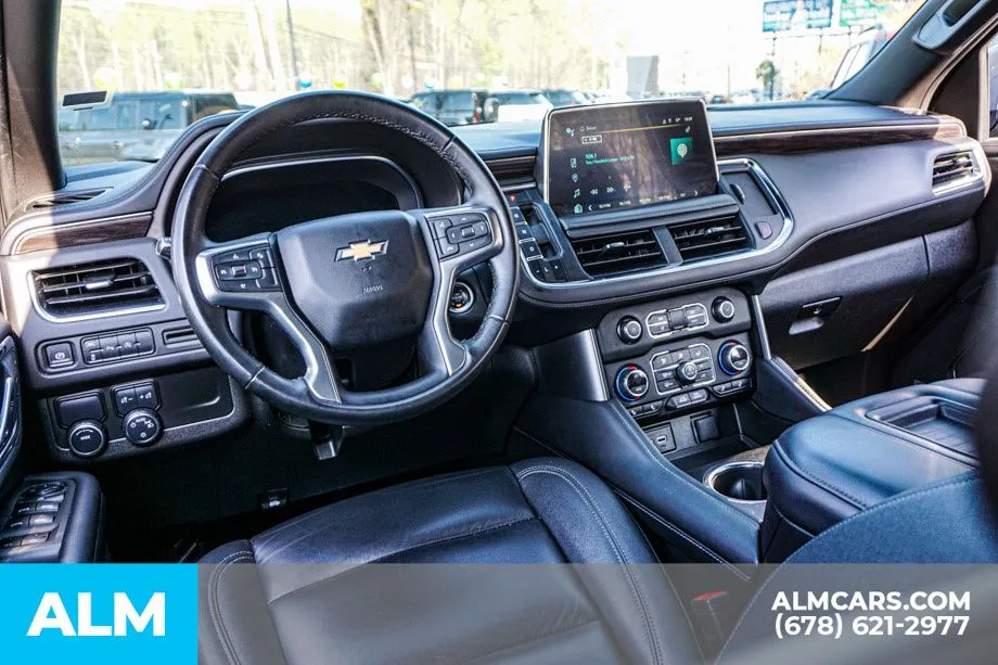 2024 Chevrolet Suburban LT - Photo 29