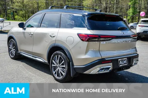 More photos of 2022 INFINITI QX60 Autograph at ALM Marietta, GA