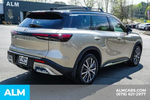 More photos of 2022 INFINITI QX60 Autograph at ALM Marietta, GA