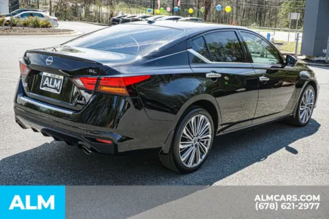 More photos of 2023 Nissan Altima 2.5 SL at ALM Marietta, GA