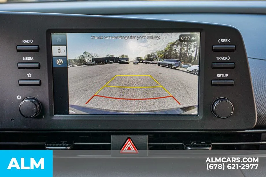 2025 Hyundai Elantra SEL - Photo 35