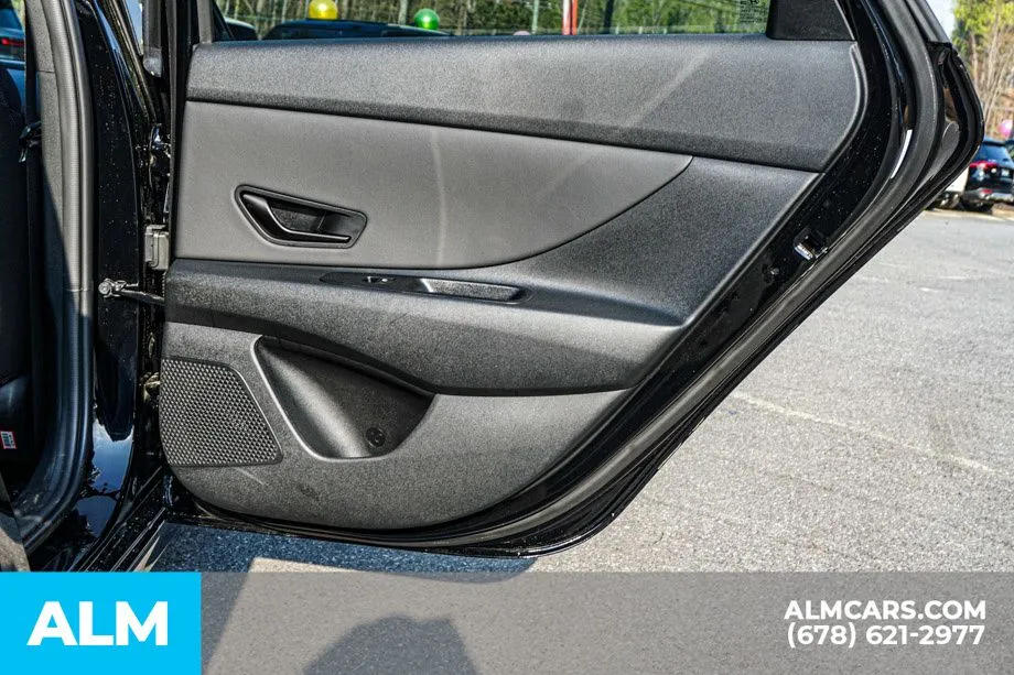 2025 Hyundai Elantra SEL - Photo 51