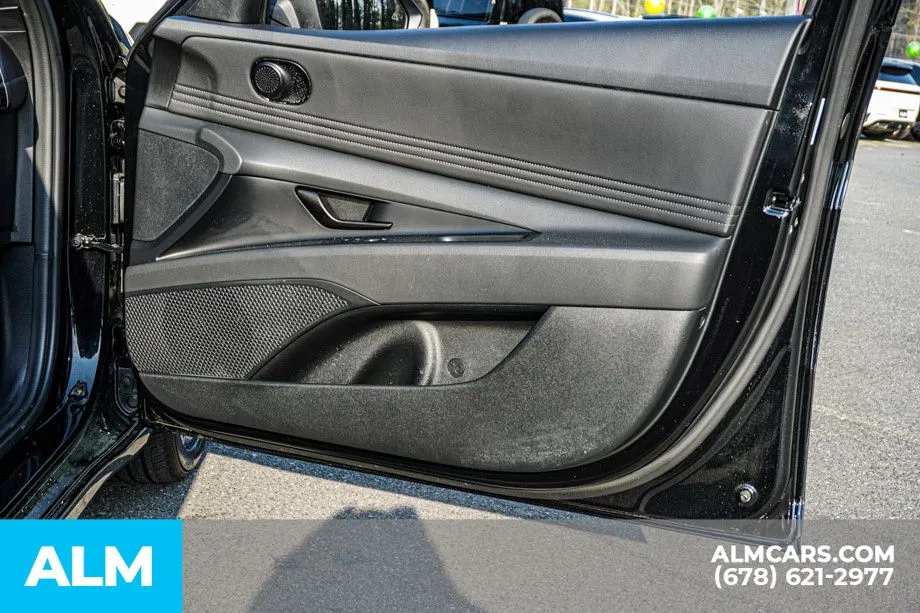 2025 Hyundai Elantra SEL - Photo 49
