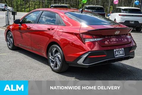More photos of 2025 Hyundai Elantra SEL Sport at ALM Marietta, GA