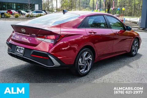 More photos of 2025 Hyundai Elantra SEL Sport at ALM Marietta, GA