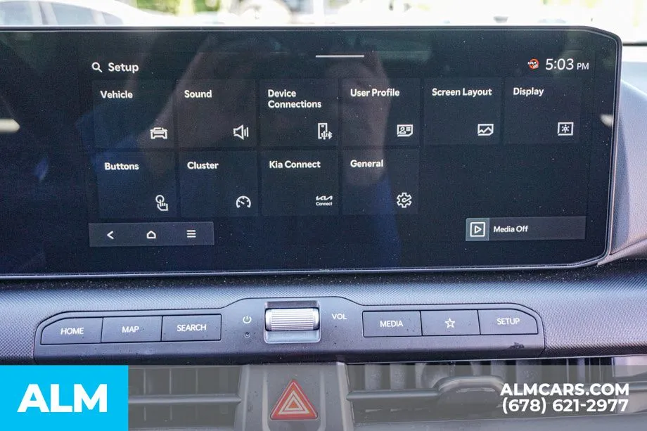 2025 Kia K4 LXS - Photo 34