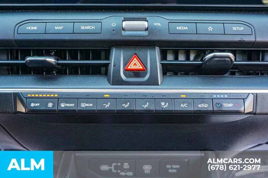 2025 Kia K4 LXS - Photo 41