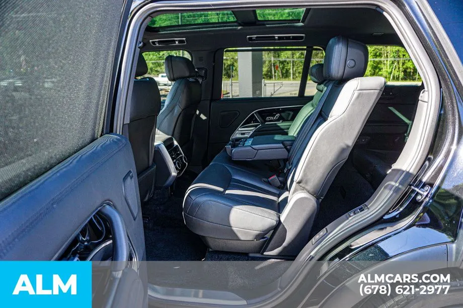 2024 Land Rover Range Rover SE - Photo 21