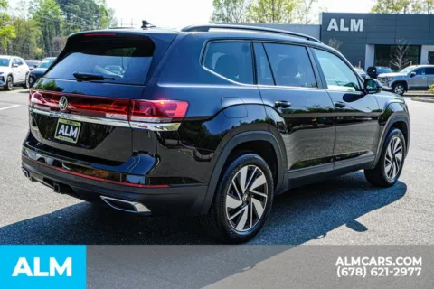 More photos of 2025 Volkswagen Atlas 2.0T SE w/Technology at ALM Marietta, GA