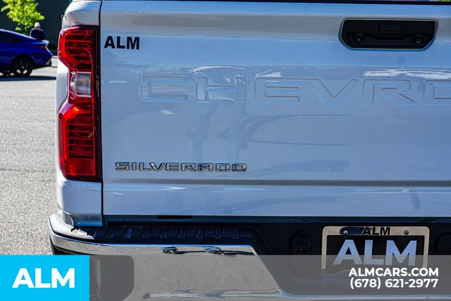 2025 Chevrolet Silverado 2500HD LT - Photo 13