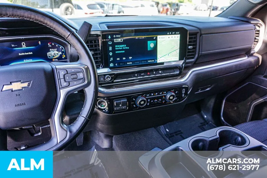 2025 Chevrolet Silverado 2500HD LT - Photo 32