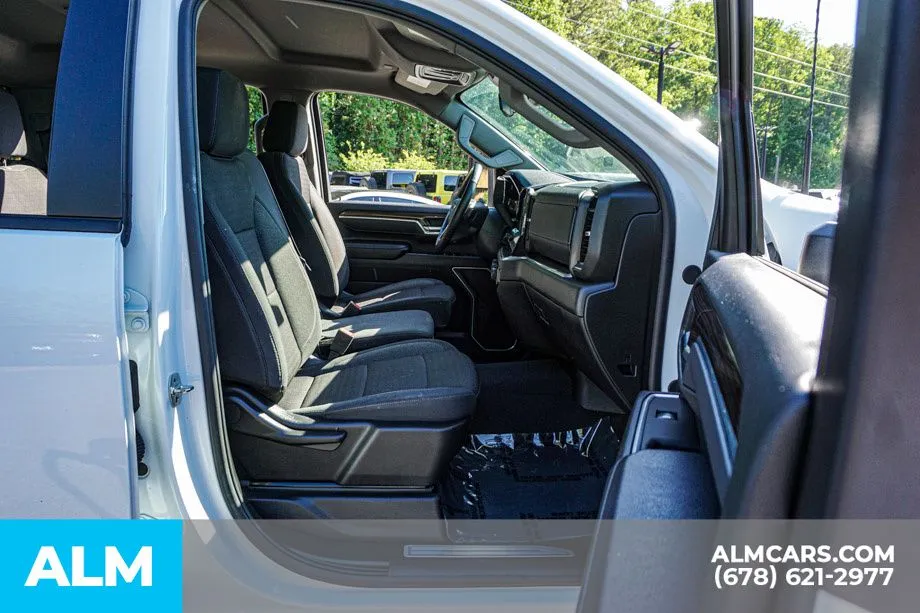2025 Chevrolet Silverado 2500HD LT - Photo 23