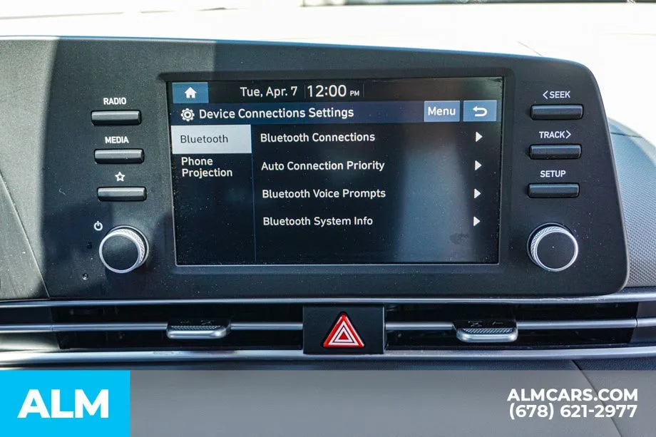 2025 Hyundai Elantra SEL - Photo 36