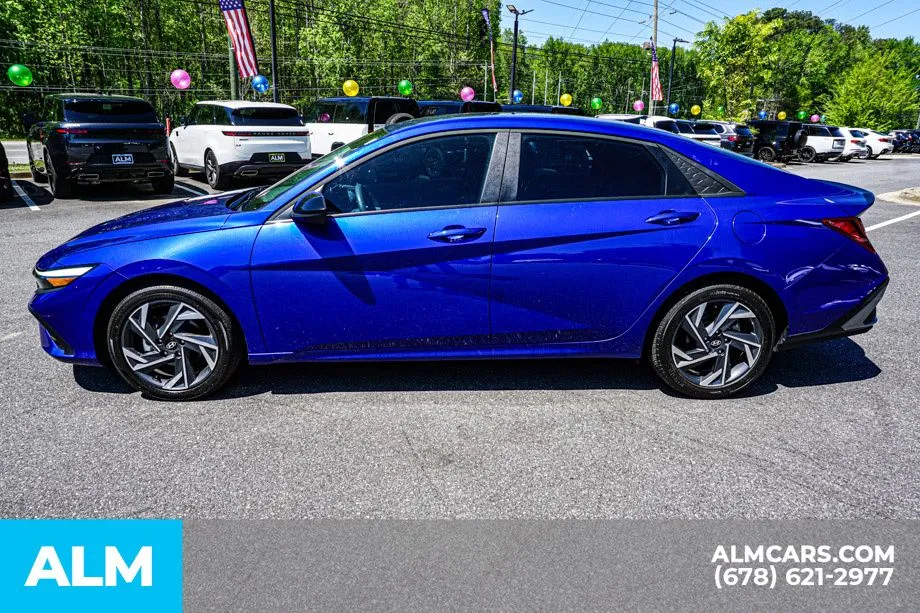2025 Hyundai Elantra SEL - Photo 7