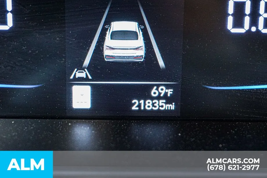 2025 Hyundai Elantra SEL - Photo 54