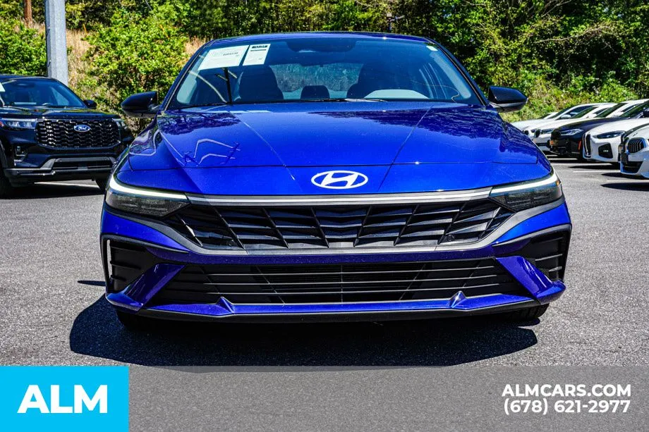 2025 Hyundai Elantra SEL - Photo 10