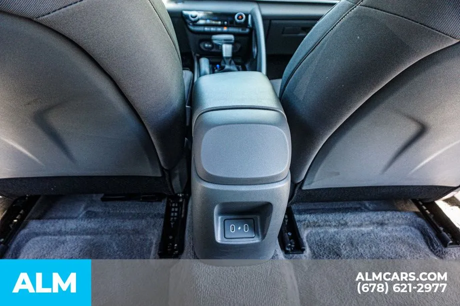 2025 Hyundai Elantra SEL - Photo 31