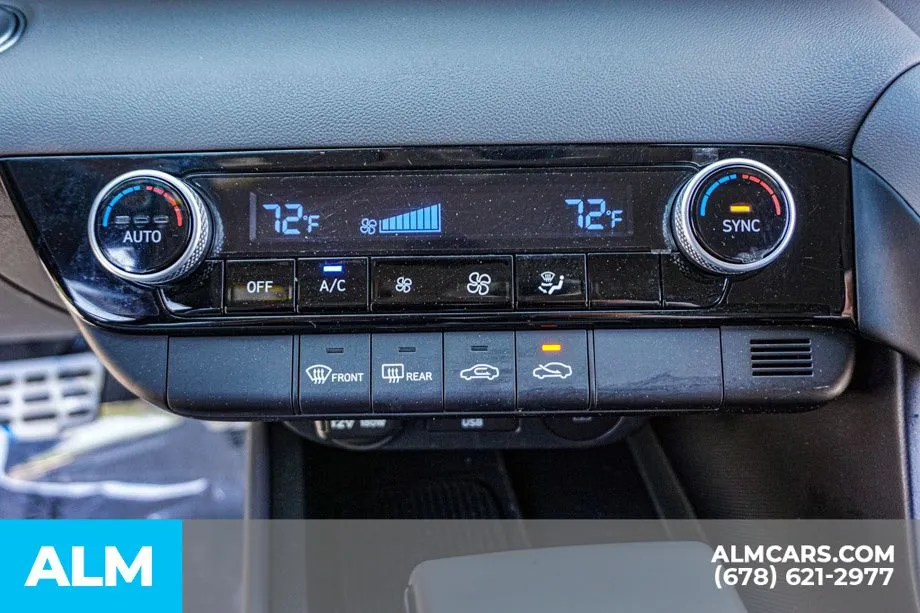 2025 Hyundai Elantra SEL - Photo 40