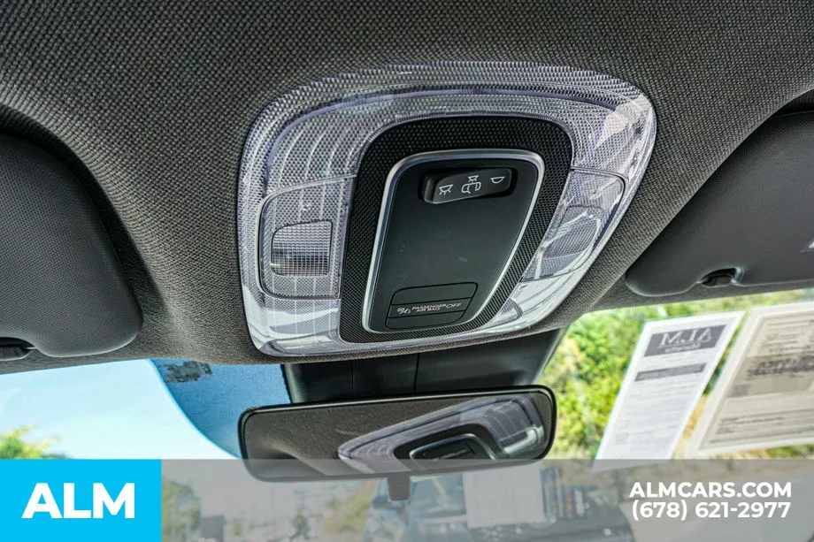2025 Hyundai Elantra SEL - Photo 33
