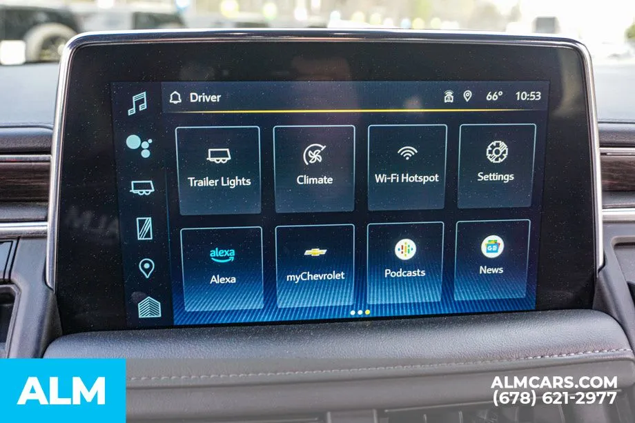2024 Chevrolet Suburban LT - Photo 37
