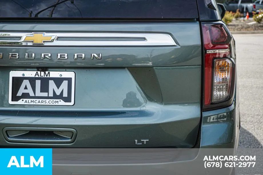 2024 Chevrolet Suburban LT - Photo 13
