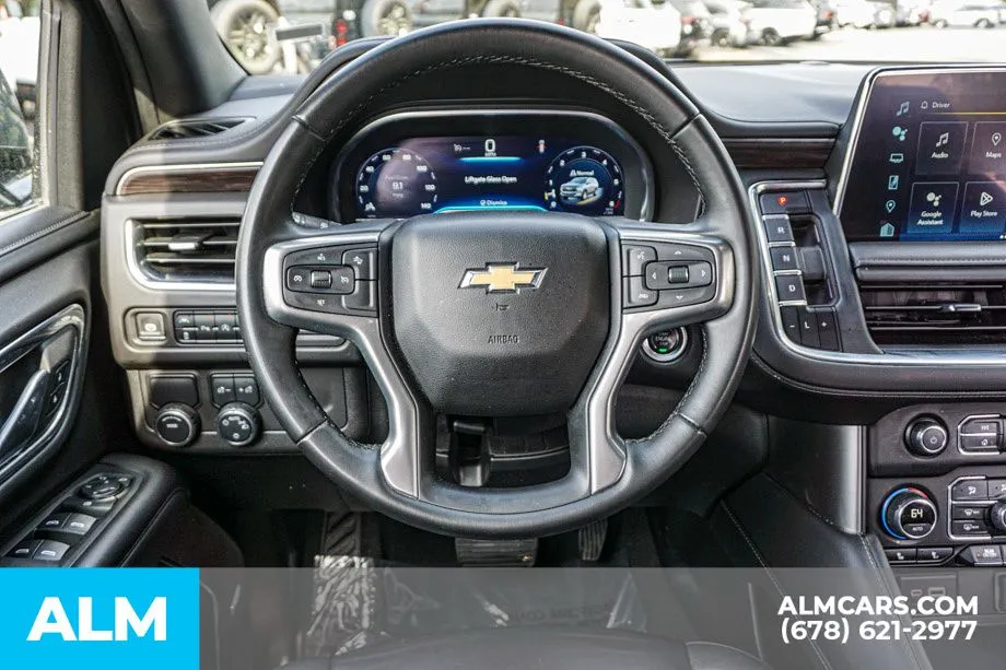 2024 Chevrolet Suburban LT - Photo 30
