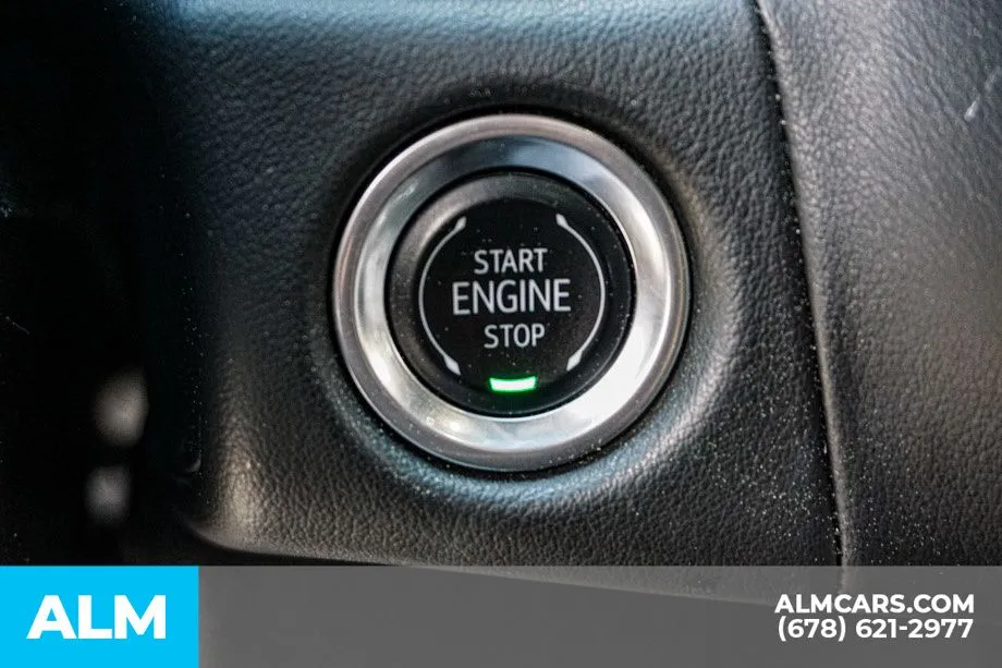 2024 Chevrolet Suburban LT - Photo 48