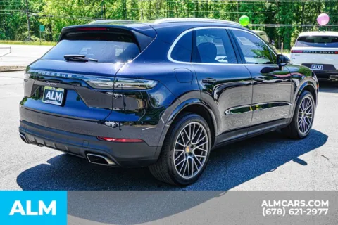 More photos of 2023 Porsche Cayenne at ALM Marietta, GA
